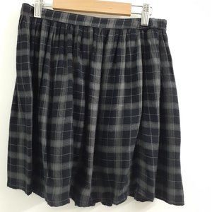 Forever 21 Plaid Mini Skirt Size Medium